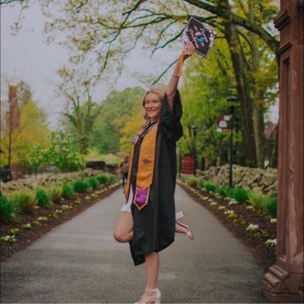 Meet your Posher, Victoria